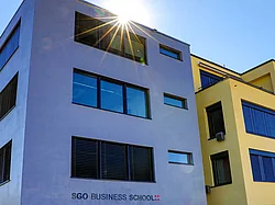 Frontansicht SGO Business School Frontansicht SGO Business School