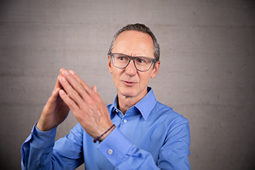 Pascal Oliver Hauser Pascal Hauser | Produktmanager